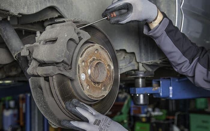 issues with car brake pads